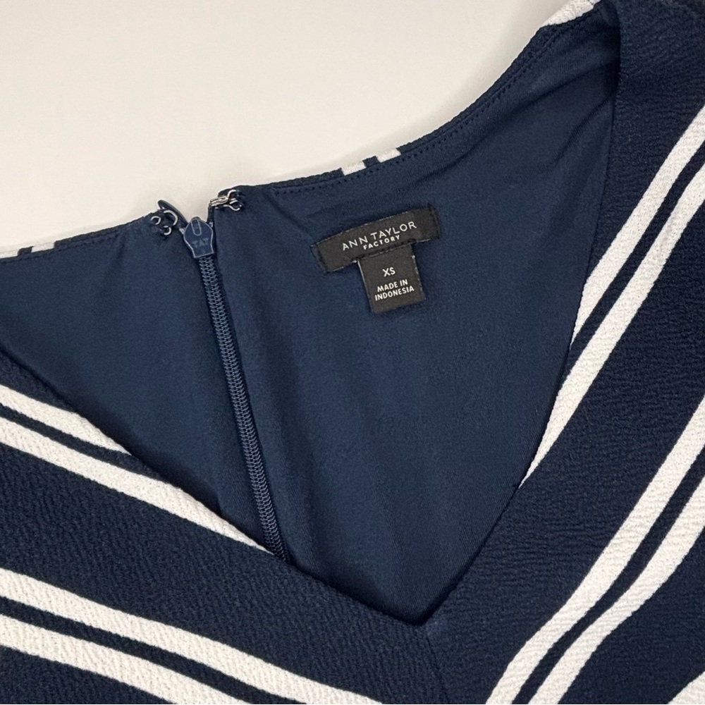 Navy Striped Ann Taylor Wide Leg Jumpsuit - Picture 4 of 6